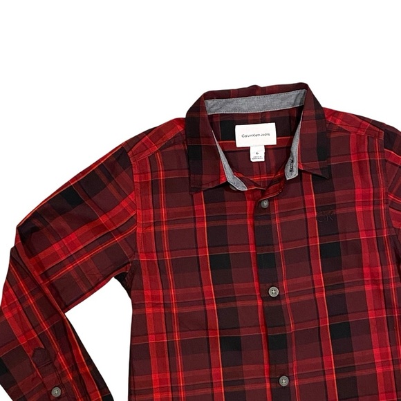Calvin Klein Jeans Boys Red Black Plaid Button-Up Shirt Size 6 Long Sleeve NWT - Picture 2 of 9